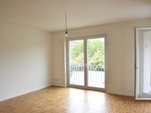 Neuwertige Wohnung mit Wasserblick - Foto 1