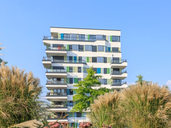 Waterhouses: Wohnen mit Inselpark-Blick - Foto 1